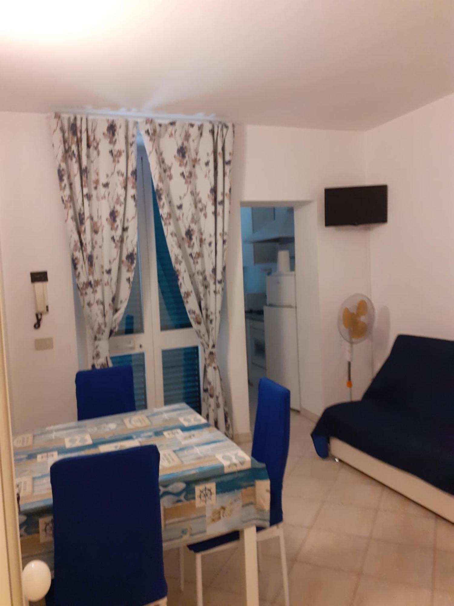 Ferienwohnung Il Gabbiano Viareggio Zimmer foto