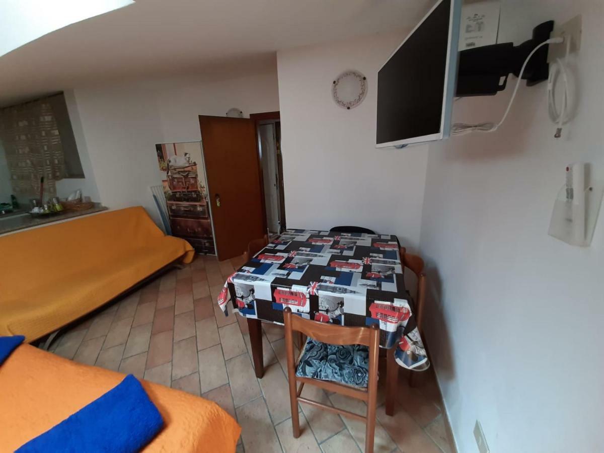 Ferienwohnung Il Gabbiano Viareggio Exterior foto